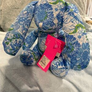 Lilly Pulitzer GWP Plush Bunny. Frenchie Blue. Suns out.